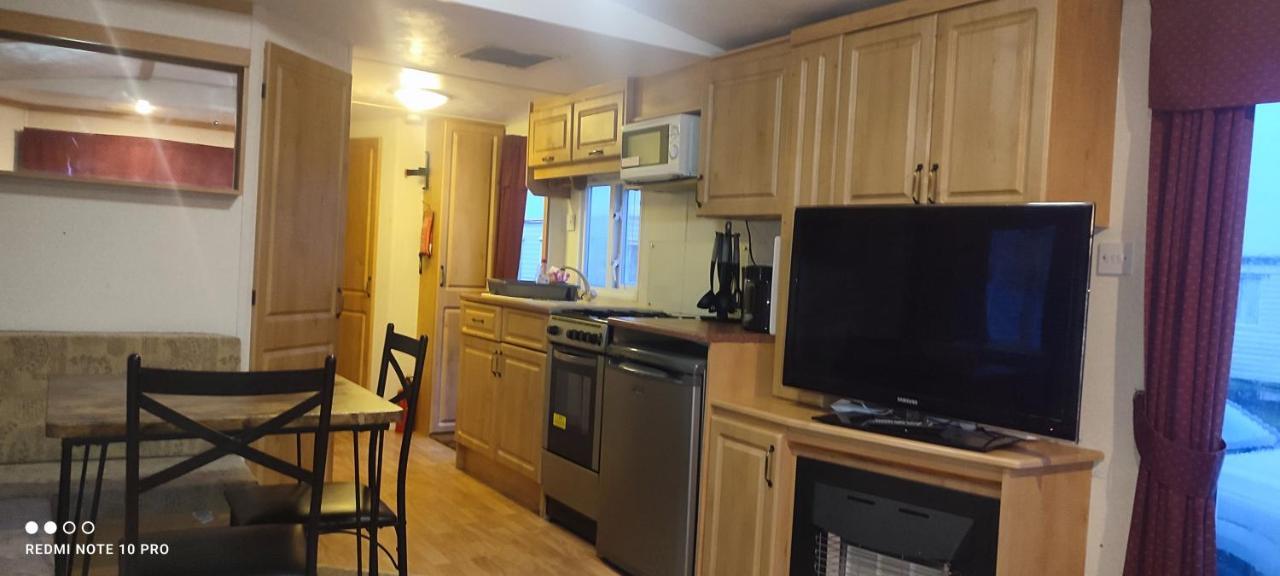 Beachside, Family-Friendly, Wifi, 6 Berth Caravan 19 In Ingoldmells Extérieur photo